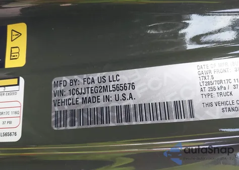 2021 Jeep Gladiator Mojave 4X4 из США, поврежденный, VIN 1C6JJTEG2ML565676